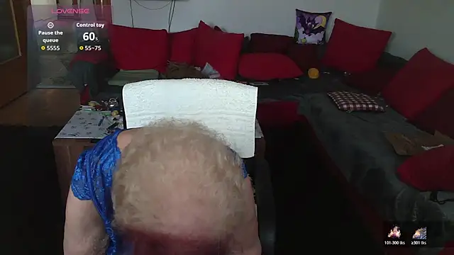 HeisseomaOriginal online show from 1, 12, 2025