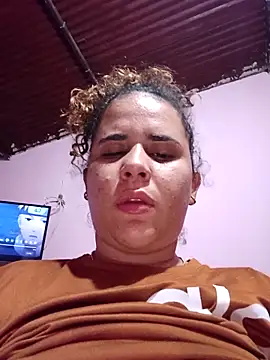 Snapshot of ValeriaSantos- chatting on 30, 11, 2025 ValeriaSantos- online show from 30, 11, 2025