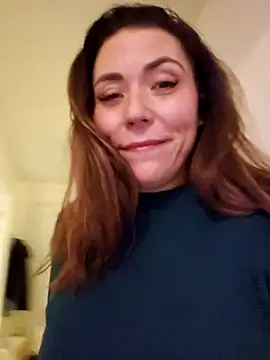 Ellie-L-Elizabeth online show from 9, 11, 2025