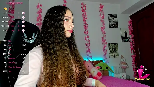 gabrielatafur  online show from 7, 12, 2024