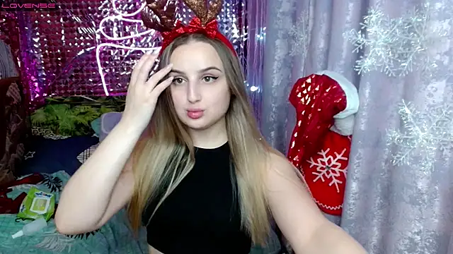 Snapshot of Careys_universe chatting on 23, 12, 2024 Careys universe online show from 23, 12, 2024