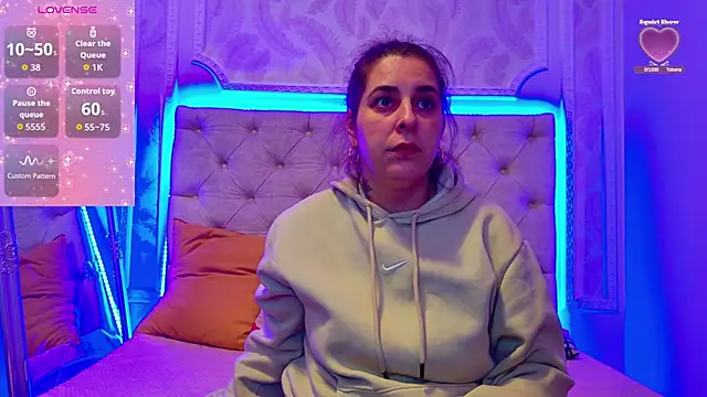 Snapshot of KarinaNoir chatting on 10, 2, 2026 KarinaNoir online show from 10, 2, 2026