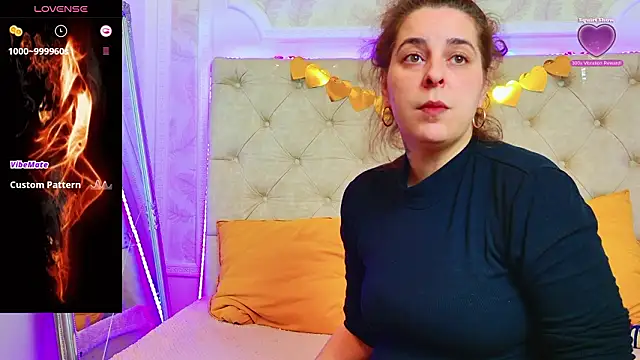 Snapshot of KarinaNoir chatting on 15, 2, 2026 KarinaNoir online show from 15, 2, 2026