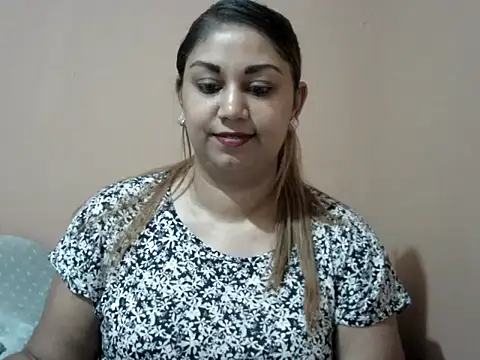 bellachow10 online show from 16, 12, 2025