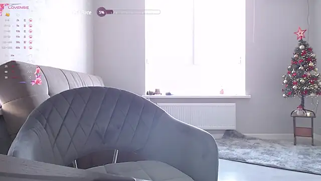 Mia Bows online show from 19, 12, 2024