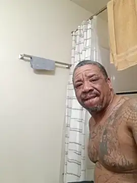 yellowwetfox online show from 23, 2, 2026