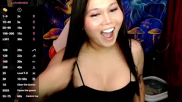 stacey wills44 online show from 9, 11, 2025