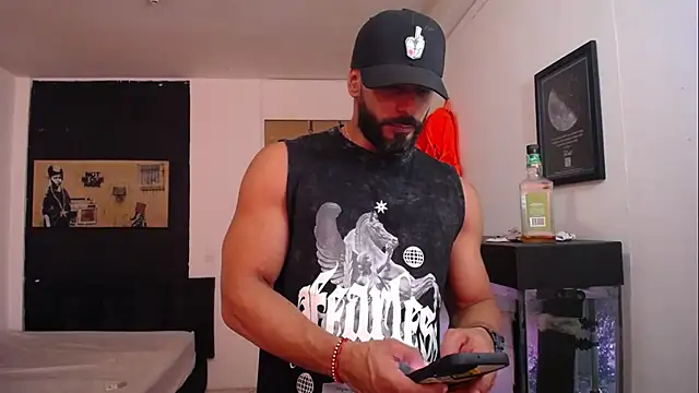 romeolovedark online show from 31, 12, 2024