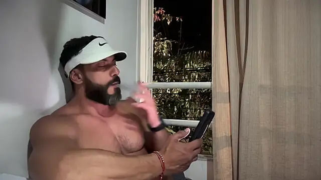 romeolovedark online show from 16, 1, 2026