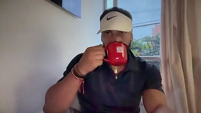 romeolovedark online show from 15, 2, 2026