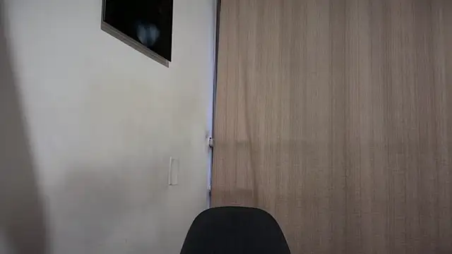 romeolovedark online show from 8, 3, 2026