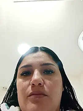 Snapshot of laura_dirtyhot chatting on 9, 11, 2025 laura dirtyhot online show from 9, 11, 2025