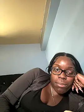 ChocolateBuns101 online show from 13, 11, 2025