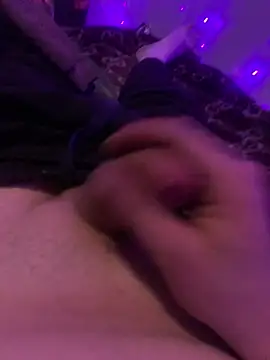 Hugetings online show from 10, 3, 2026