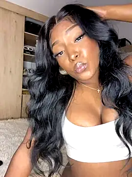 Snapshot of Chloe_Soler chatting on 3, 12, 2024 Chloe Soler online show from 3, 12, 2024