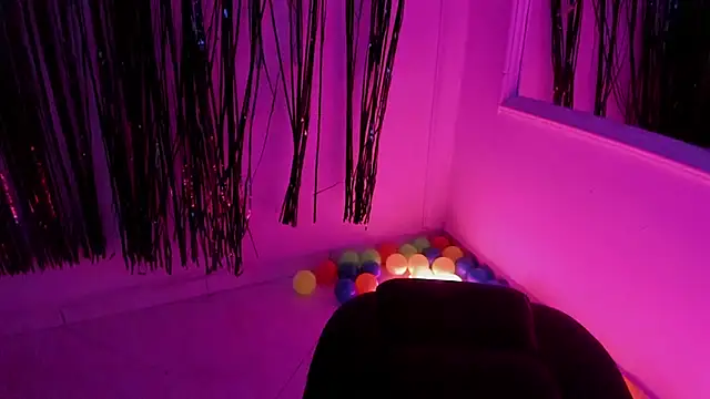 ale cam online show from 25, 1, 2025