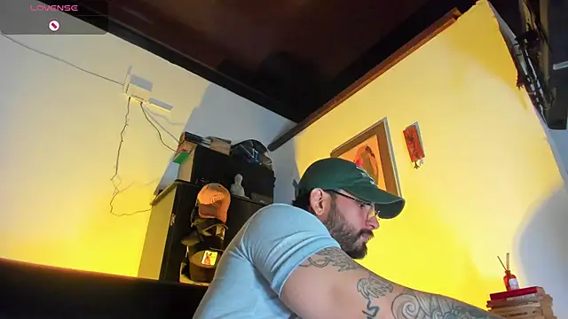 CamiloGray  online show from 14, 11, 2025