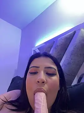 Snapshot of cutesarah_ chatting on 16, 2, 2025 cutesarah  online show from 16, 2, 2025