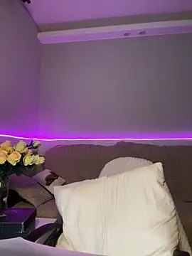 Emma meii online show from 18, 10, 2025