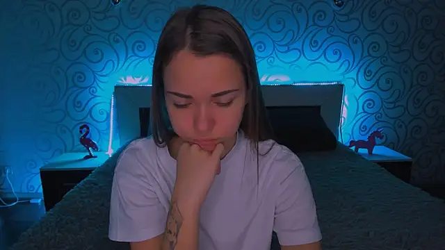 AlexaBarkley online show from 2, 12, 2024