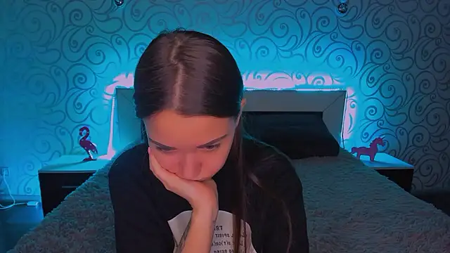 AlexaBarkley online show from 4, 12, 2024