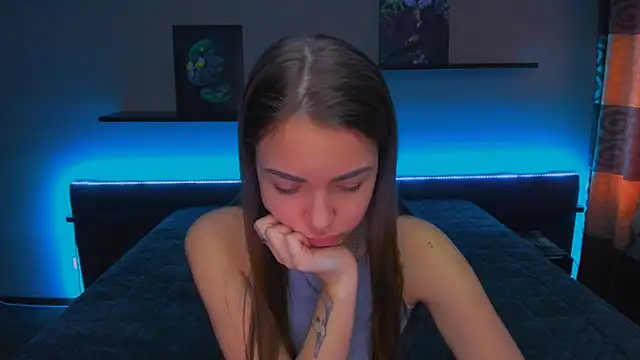 AlexaBarkley online show from 6, 2, 2025