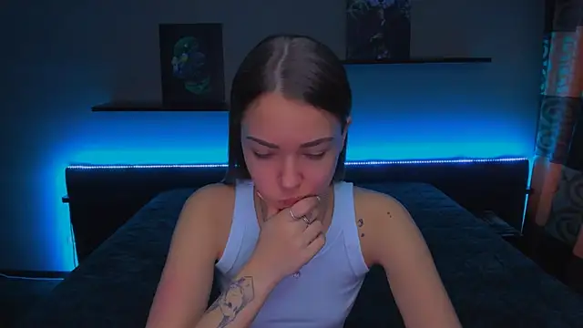 AlexaBarkley online show from 7, 2, 2025