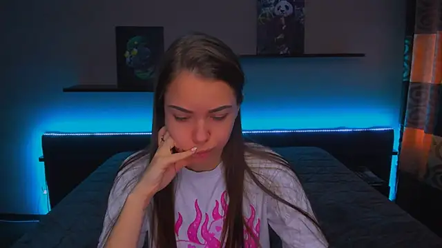 AlexaBarkley online show from 24, 2, 2025