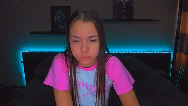 AlexaBarkley online show from 8, 10, 2025