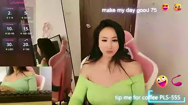 AsianQueens online show from 14, 10, 2025