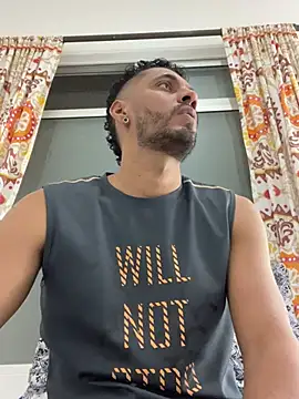 Snapshot of steven_smith05 chatting on 7, 3, 2025 steven smith05 online show from 7, 3, 2025