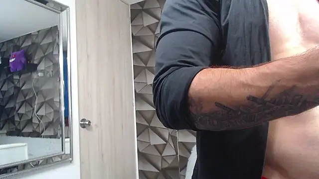 Latino stud4u online show from 9, 1, 2026