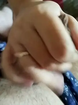 Snapshot of LovlyAnnie chatting on 19, 10, 2025 LovlyAnnie online show from 19, 10, 2025