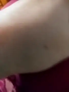 Snapshot of LovlyAnnie chatting on 19, 11, 2025 LovlyAnnie online show from 19, 11, 2025