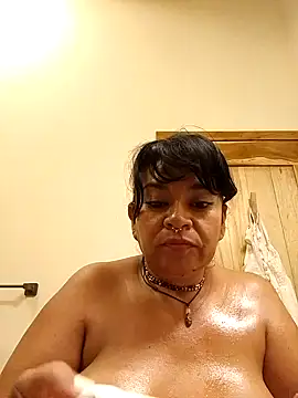 karlablue  online show from 26, 2, 2025