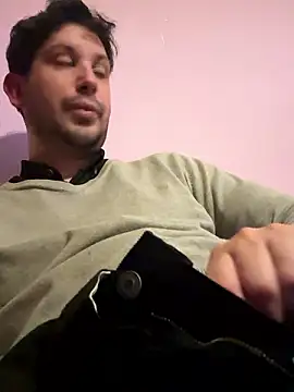 Snapshot of Taxidriver1988 chatting on 2, 12, 2024 Taxidriver1988 online show from 2, 12, 2024