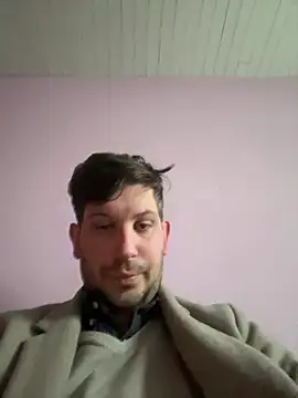 Snapshot of Taxidriver1988 chatting on 15, 1, 2025 Taxidriver1988 online show from 15, 1, 2025