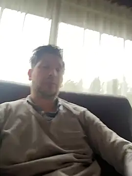 Snapshot of Taxidriver1988 chatting on 4, 2, 2025 Taxidriver1988 online show from 4, 2, 2025