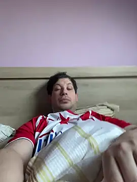 Snapshot of Taxidriver1988 chatting on 6, 3, 2025 Taxidriver1988 online show from 6, 3, 2025