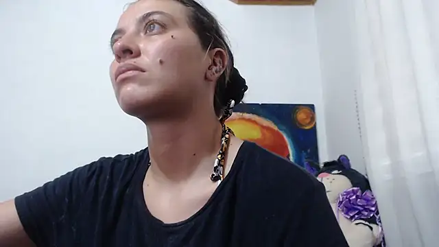 Snapshot of mariecam420 chatting on 31, 10, 2025 mariecam420 online show from 31, 10, 2025