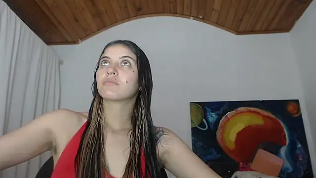 Snapshot of mariecam420 chatting on 3, 11, 2025 mariecam420 online show from 3, 11, 2025