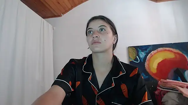 Snapshot of mariecam420 chatting on 9, 11, 2025 mariecam420 online show from 9, 11, 2025