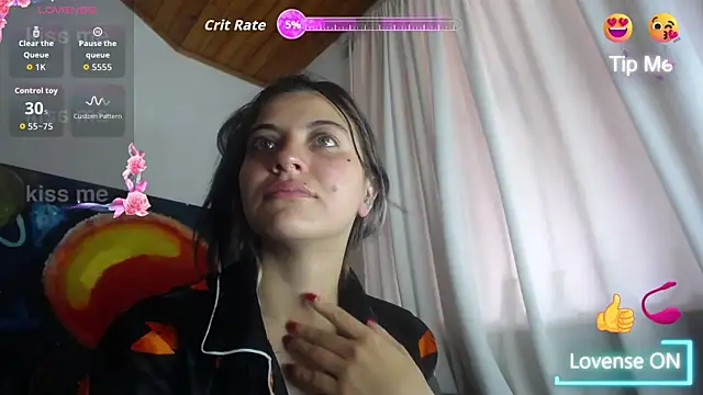 Snapshot of mariecam420 chatting on 14, 11, 2025 mariecam420 online show from 14, 11, 2025