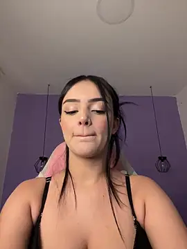 Snapshot of anniehart chatting on 17, 10, 2025 anniehart online show from 17, 10, 2025