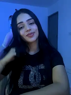 Snapshot of anniehart chatting on 16, 12, 2025 anniehart online show from 16, 12, 2025