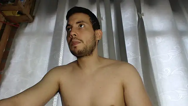 Snapshot of Armando_2002 chatting on 10, 3, 2025 Armando 2002 online show from 10, 3, 2025