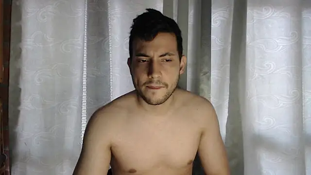 Snapshot of Armando_2002 chatting on 18, 3, 2025 Armando 2002 online show from 18, 3, 2025