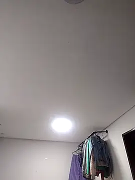 Snapshot of eu_poseison chatting on 10, 3, 2025 eu poseison online show from 10, 3, 2025