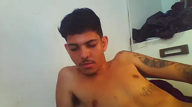 Snapshot of eu_poseison chatting on 21, 3, 2025 eu poseison online show from 21, 3, 2025