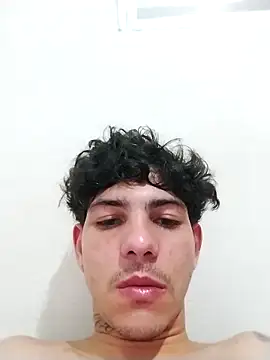 Snapshot of eu_poseison chatting on 16, 11, 2025 eu poseison online show from 16, 11, 2025